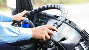 Травма в автобусе и выплата компенсации 217 470 ₪